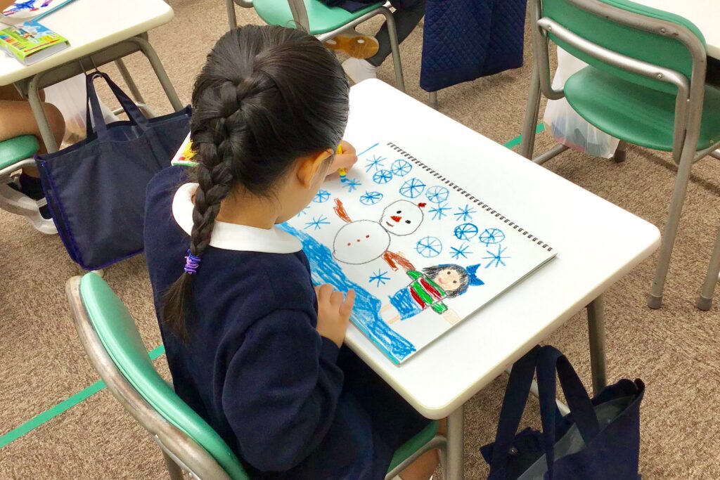 成城学園教室の授業風景