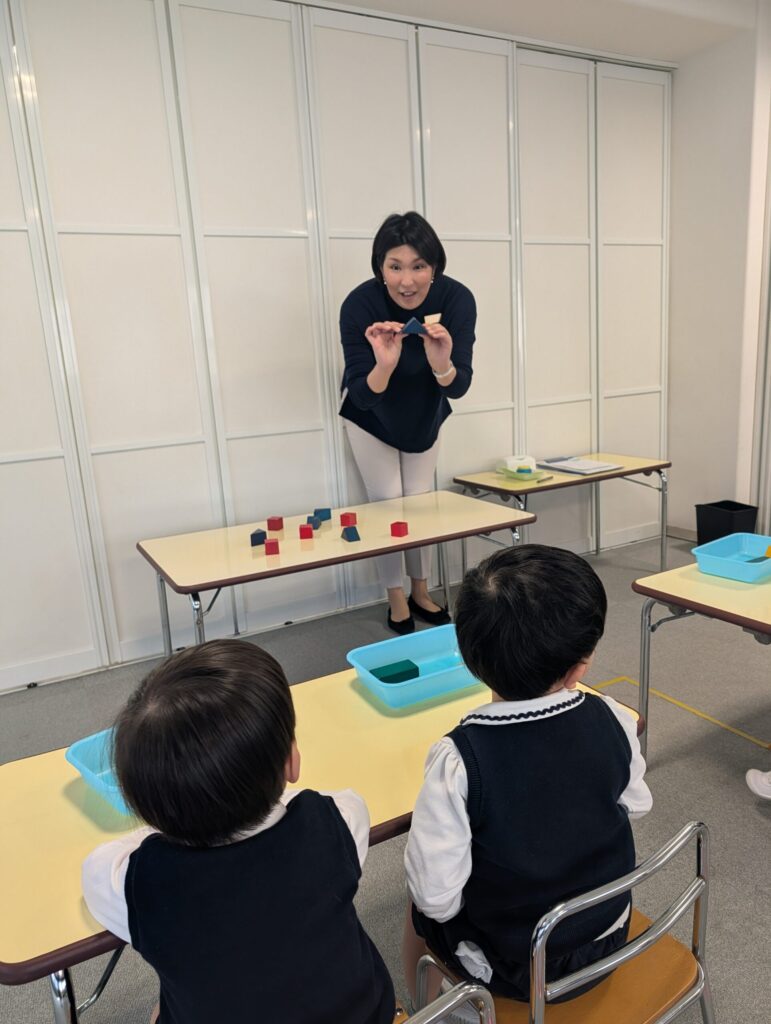 麻布教室の授業風景